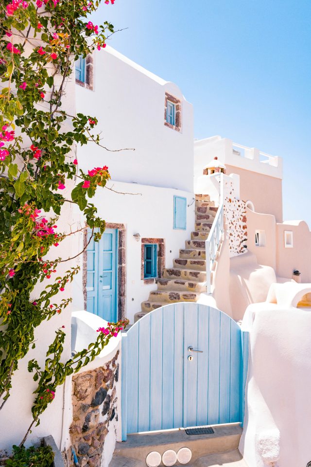 invest in greece